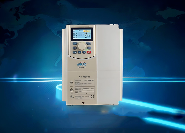 Што такое Universal AC Drive‌?